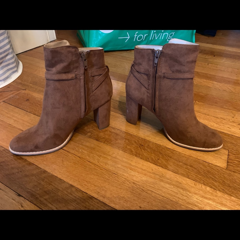 Banana Republic Brown Ankle Boots